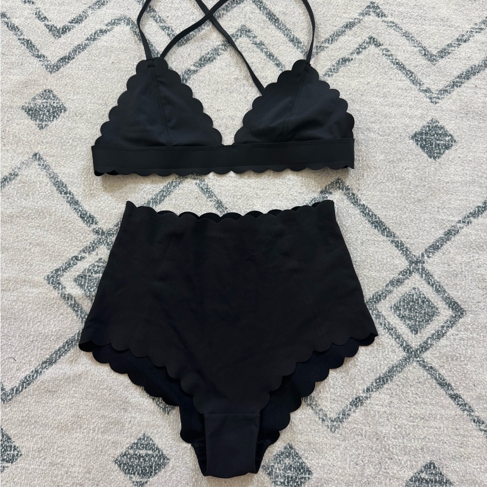 H&M Black Scalloped Bikini Set